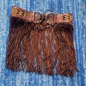 Leather fringe belt